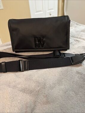 DKNY HANDBAGS